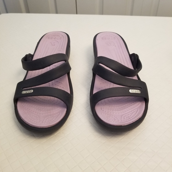 Crocs Navy Blue Rubber Purple Wedge Slide Lightweight Sandals Women Sz 10US/41EU - Picture 1 of 6